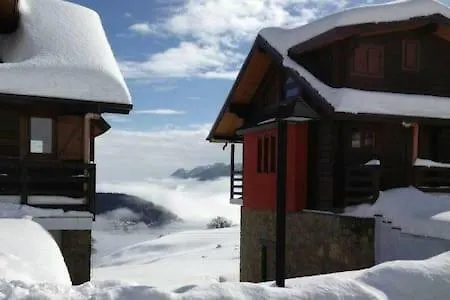 Cozy Chalet For Mountain Activities Polinerion